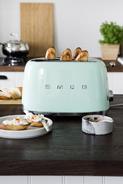 SMEG 50's Style Retro Yeşil Ekmek Kızartma Makinesi TSF01PGEU