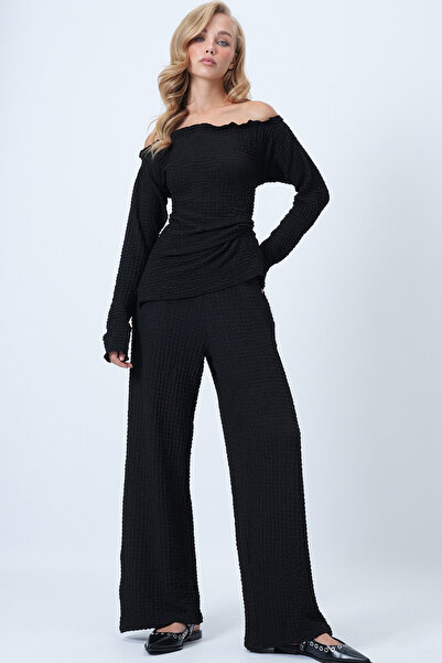 Trend Alaçatı Stili Women's Black Madonna Collar Slit Detail Gathered Waist Wrap Blouse and Pants Set Alc-X14593