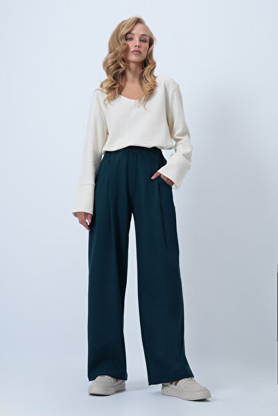 Trend Alaçatı Stili Kadın Petrol Yeşili Pile Detaylı Örme Palazzo Pantolon ALC-X14535