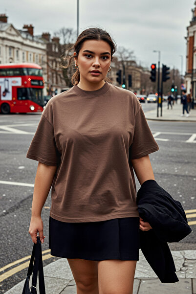 Trendyol Curve Wide Fit Brown Knitted T-shirt - Ribbed, 100% Cotton, Basic Model TBBSS23BF00017