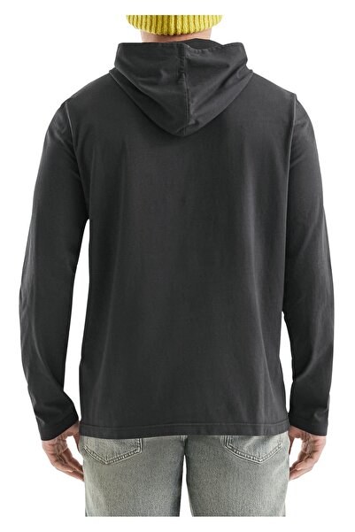 QS by s.Oliver Μαλακό πλυμένο μπλουζάκι με μακριά μανίκια, κουκούλα και εμπριμέ λογότυπο