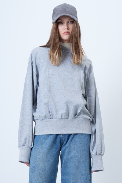 Trend Alaçatı Stili Women's Grimelange Stitching Detailed Oversize Design Sweatshirt Alc-X14662