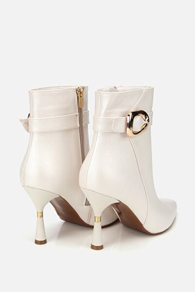 Yaya by Hotiç Kadın Kemik Fermuarlı Tokalı İnce Topuklu Bot