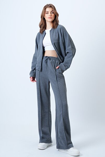 Trend Alaçatı Stili Women's Anthracite High Collar Stitching Detailed Jacket and Casual Fit Trousers Set Alc-X14605