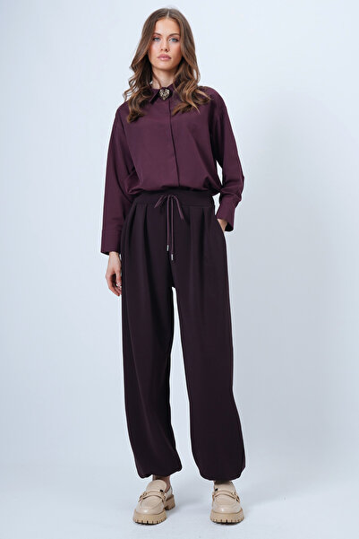 Trend Alaçatı Stili Damen-Strickhose in Pflaumenbraun mit elastischem Bund und elastischen Beinen, detaillierter Faltenstruktur und Baggy-Passform ALC-X14629