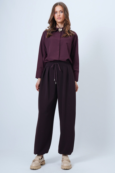 Trend Alaçatı Stili Damen-Strickhose in Pflaumenbraun mit elastischem Bund und elastischen Beinen, detaillierter Faltenstruktur und Baggy-Passform ALC-X14629