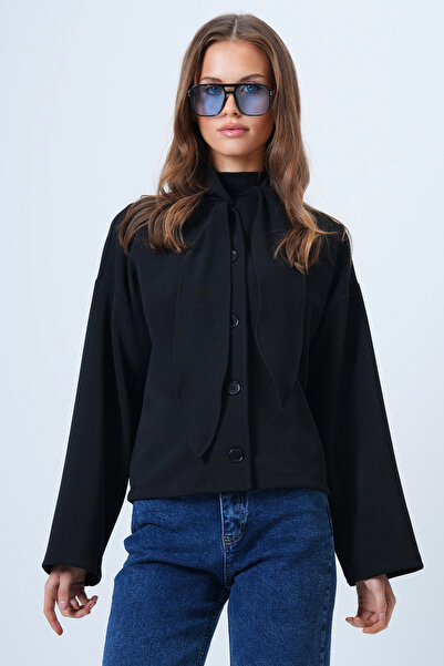 Trend Alaçatı Stili Schwarze Damenjacke mit Schal und detaillierten Knöpfen A...