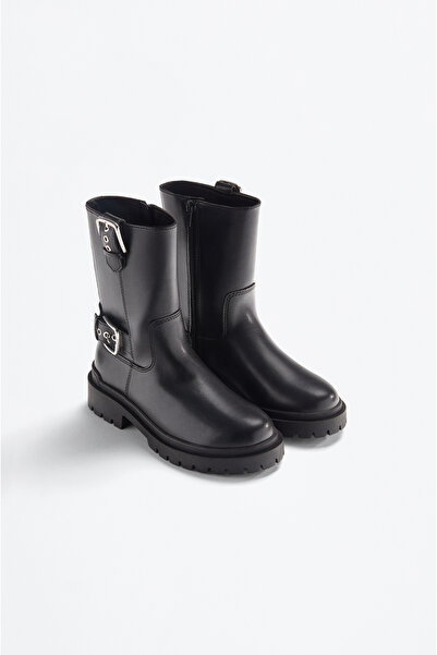 LEFTIES Παιδικά μποτάκια με κούμπωμα