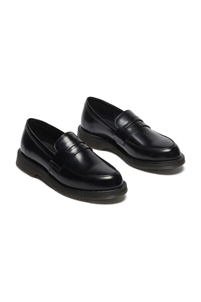 Dr. Martens Temara negru lustruit neted