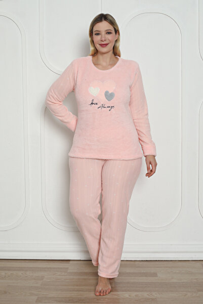 Trendyol Curve Pink Heart Fleece Plus Size Pajamas Set Tbbaw26Ai00041