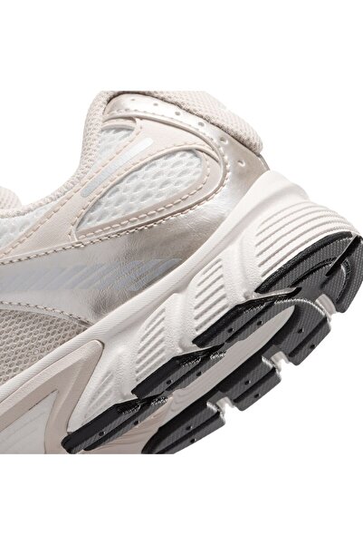 Nike V5 RNR JR Spor Ayakkabıları