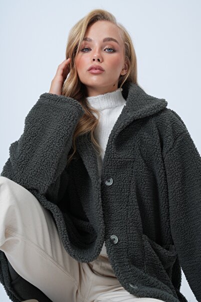 Trend Alaçatı Stili Dámská khaki plyšová bunda s dvojitými kapsami ALC-X14456