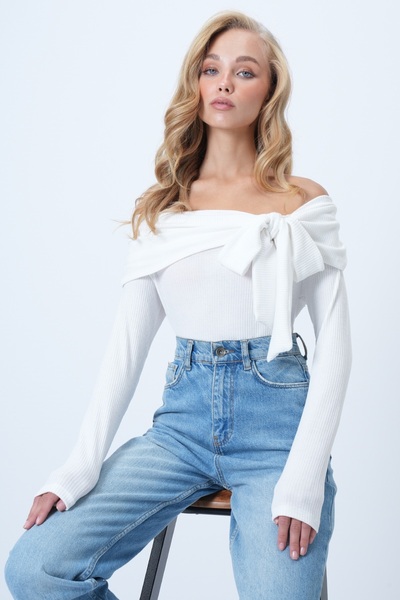 Trend Alaçatı Stili Women's White Carmen Collar Bow Tie Knitted Blouse Alc-X14558