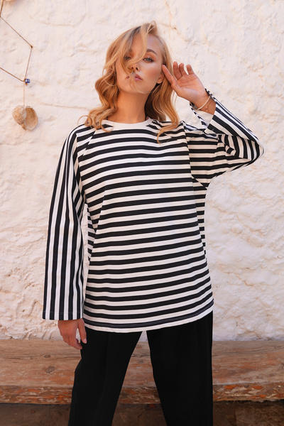 Trend Alaçatı Stili Γυναικεία μπλούζα με μαύρο-λευκό λαιμόκοψη με μανίκια Rag...