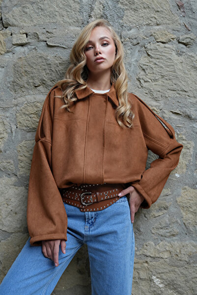 Trend Alaçatı Stili Women's Tan Shoulder Epaulettes Lined Faux Suede Bomber Jacket Alc-X14526