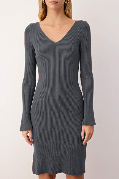 Trendyol Collection Anthracite V-Neck Plain Short / Mini V-Neck Bodycone Knitwear Dress Twoaw26El00052