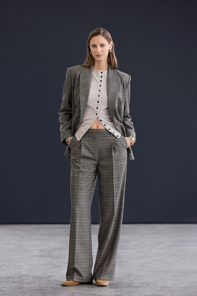 Trendyol Collection Trendyol Studio Mink Wool Stand Collar Soft Textured Knitwear Cardigan Twoaw26Hi00270