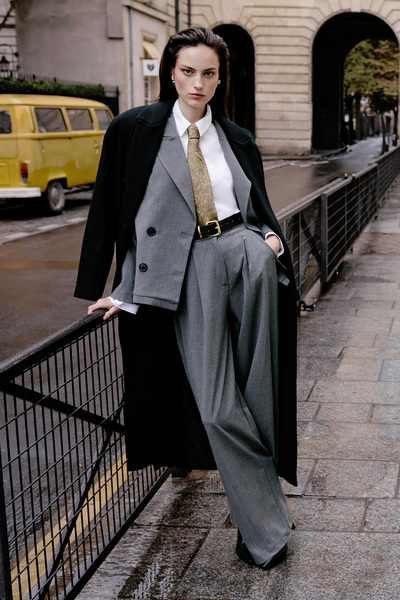 Trendyol Collection Антрацитовий блейзер з саморобними смужками та застібкою-круазе TWOAW26BC00039