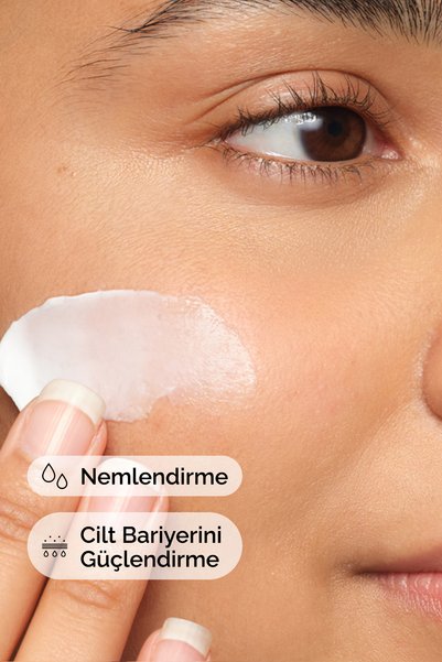 The Ordinary عوامل ترطيب طبيعية + حمض الهيالورونيك 30 مل