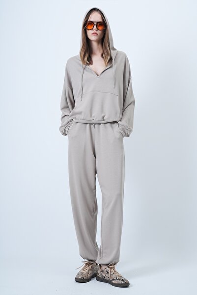 Trend Alaçatı Stili Women's Stone Hooded V-Neck Oversized Modal Sweatshirt and Pants Set Alc-X14646