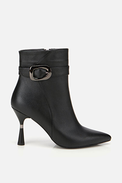 Yaya by Hotiç Kadın Siyah Fermuarlı Tokalı İnce Topuklu Bot