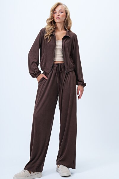 Trend Alaçatı Stili Women's Bitter Coffee Stand Collar Zip-Up Soft Textured Suede Jacket Double Pocket Pants Suit Alc-X14445