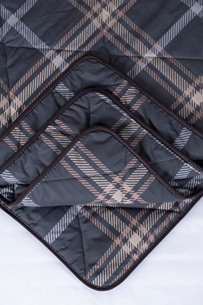 TRENDYOLMİLLA HOME Plaid Patterned Quilted Bedspread Tphaw26Cyo00001