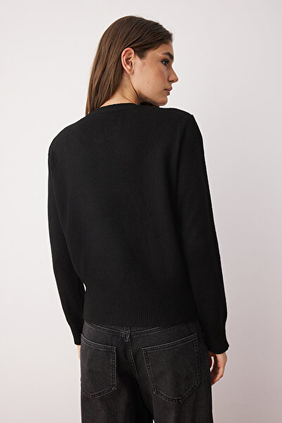 Trendyol Collection Black Basic Button Jacket Look Soft Textured Knitwear Cardigan Twoaw25Hi00164