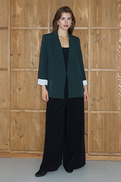 Trendyol Collection Smaragdzöld csíkos bélésű, normál szabású szőtt blézerkabát TWOAW26BC00042