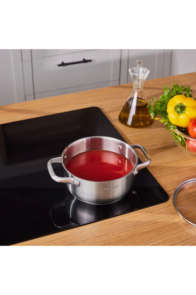 Karaca Indukční hrnec Elite z nerezové oceli s poklicí, 18 cm, stříbrná