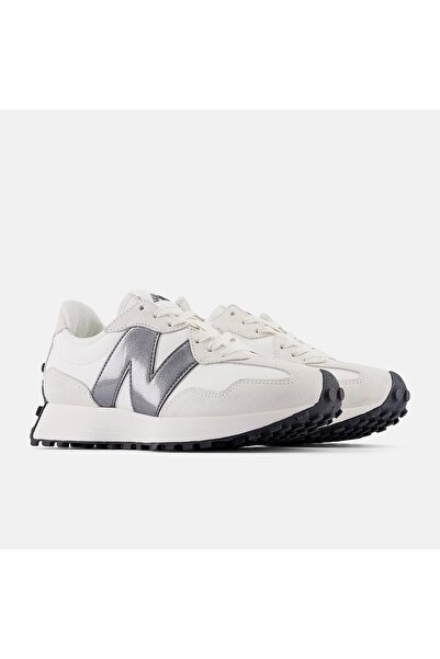 New Balance 327