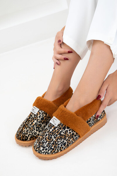SOHO Γυναικείες μπότες για το σπίτι Leopard-Tan 20073