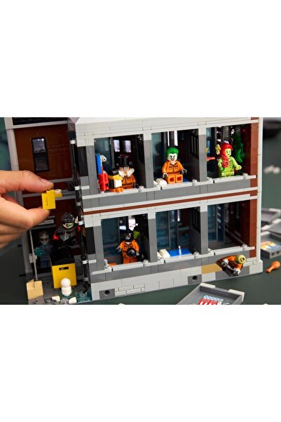 LEGO 76300 Batman Arkham Asylum