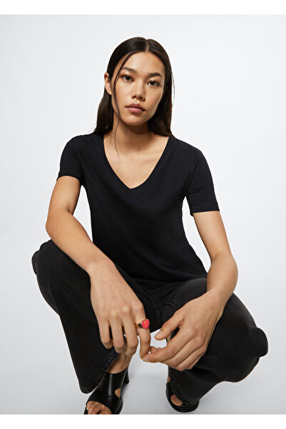 MANGO Woman Siyah Kadın T-Shirt  37000007