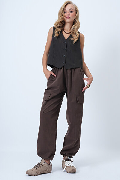 Trend Alaçatı Stili Women's Brown Cargo Pocket Jogger Pants Alc-X14459