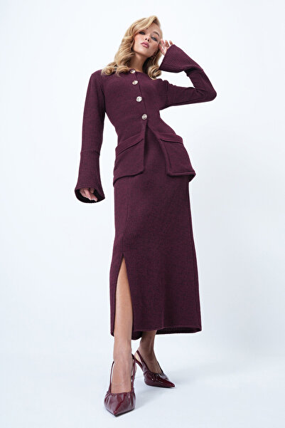 Trend Alaçatı Stili Women's Burgundy Crew Neck Button Detailed Pocketed Knitted Blouse and Slit Midi Skirt Set Alc-X14538