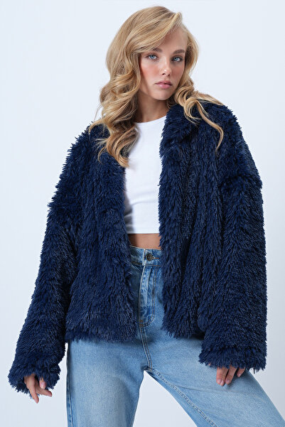 Trend Alaçatı Stili Women's Navy Blue Hooded Detailed Lined Plush Fur Jacket Alc-X14588