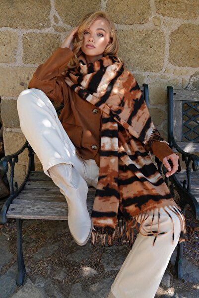 Trend Alaçatı Stili Women's Black Cinnamon Color Gradient Long Winter Shawl Alc-X14576