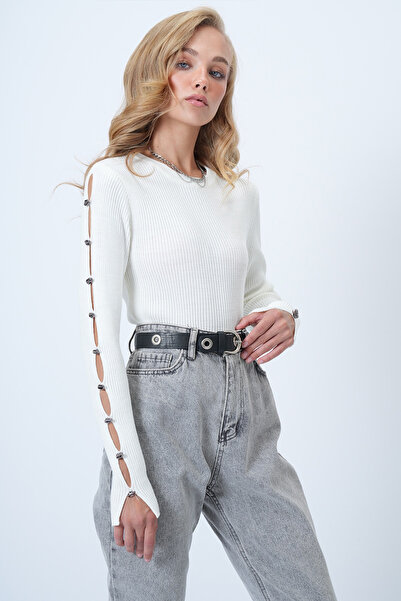 Trend Alaçatı Stili Women's Ecru Crew Neck Cut Out Sleeve Design Knitwear Blouse Alc-X14515