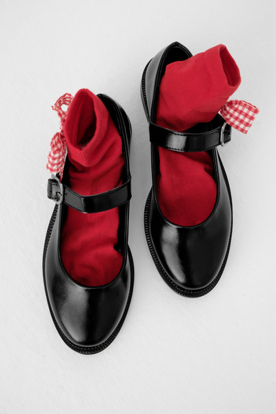 Capone Outfitters Cayla MJ Дамски обувки с капси отстрани