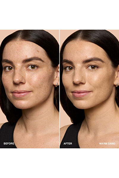 BOBBI BROWN Weightless Skin 24 Saat Kalıcı Likit Fondöten SPF 15 - Doğal ve Mat Bitişli - Warm Sand - 30 ml