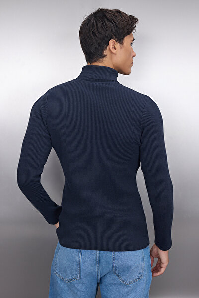 Trendyol Collection Sötétkék karcsúsított pamut garbós bordás kötött pulóver TMNAW20MG0031