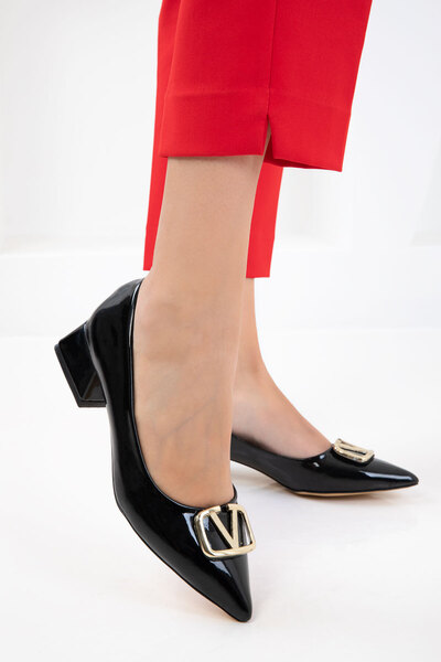 SOHO Black Patent Leather Women's Classic Heeled Shoes 18474