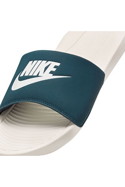 Nike VICTORI ONE SLIDE