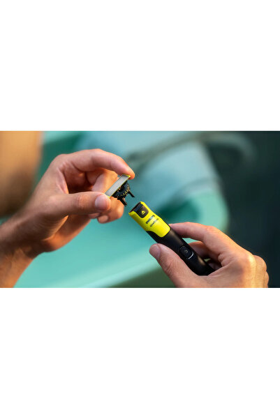 Philips Philips OneBlade 360 ​​​​QP4631/65 hybridní holicí strojek, zastřihovač a zastřihovač, nastavitelný hřeben 5 v 1