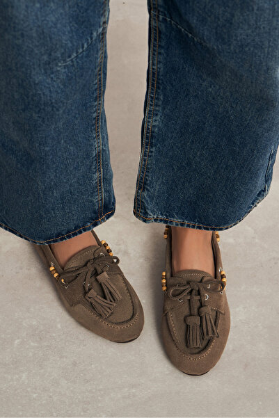 NİŞANTAŞI SHOES Fisher Koyu Bej Hakiki Süet Düz Taban Boncuk Detay Kadın Babet Ayakkabı