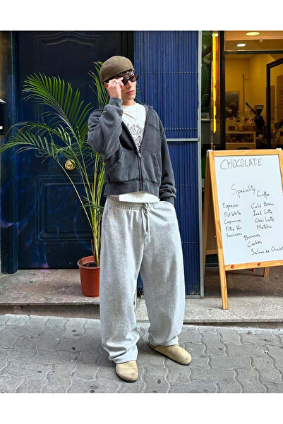 Bershka Zip-up hoodie