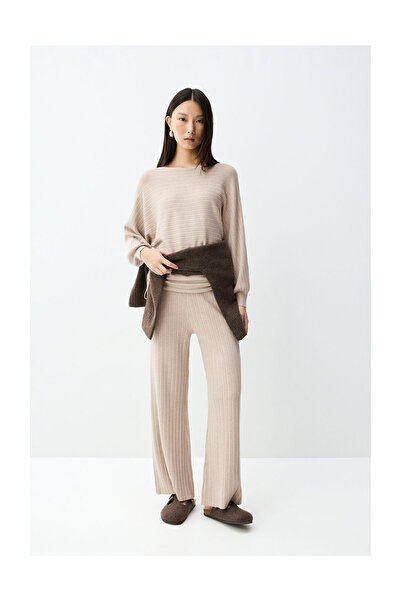 LEFTIES Women's Batwing Sleeve Knit Sweater