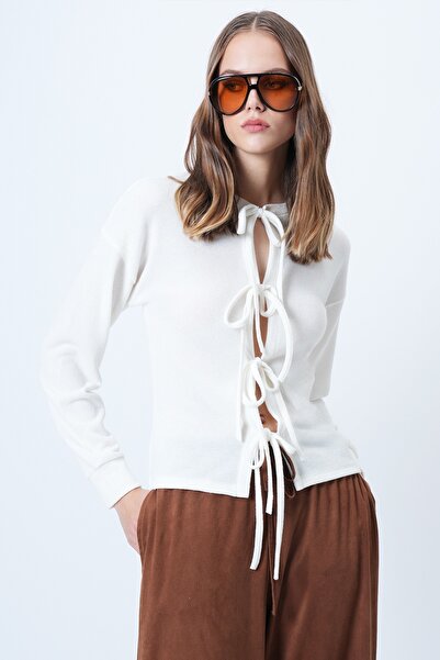 Trend Alaçatı Stili Women's White Crew Neck Bow Tie Front Knit Cardigan Alc-X14612