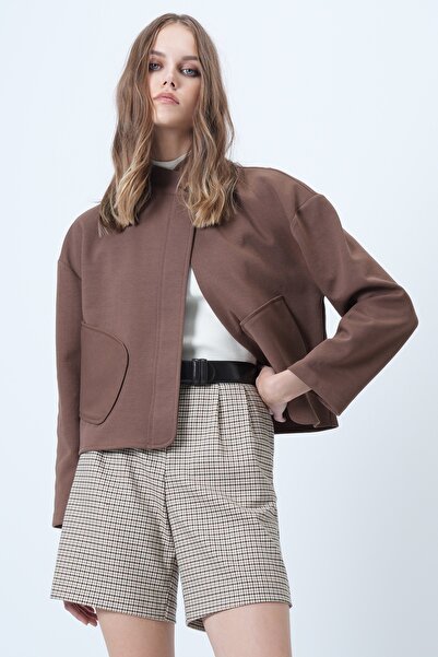 Trend Alaçatı Stili Women's Cinnamon Brown Hakim Collar Poncho Jacket with Pocket Alc-X14421